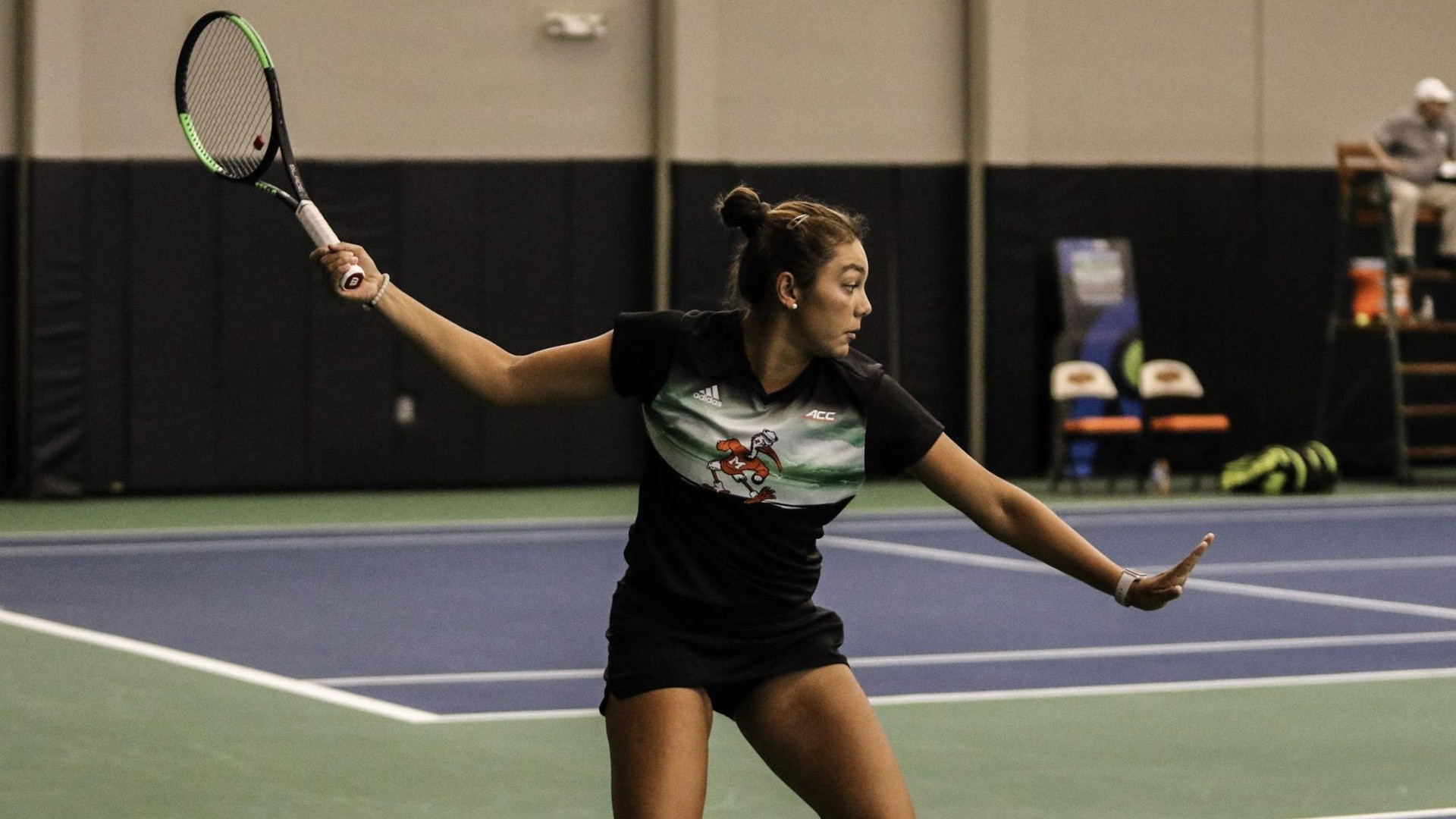 W. Tennis Falls, 5-2, at No. 21 Virginia