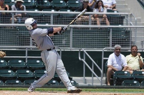 Game 3 - NCAA Division 1 Baseball - Coral Gables Regional_7

Dartmouth vs Florida International