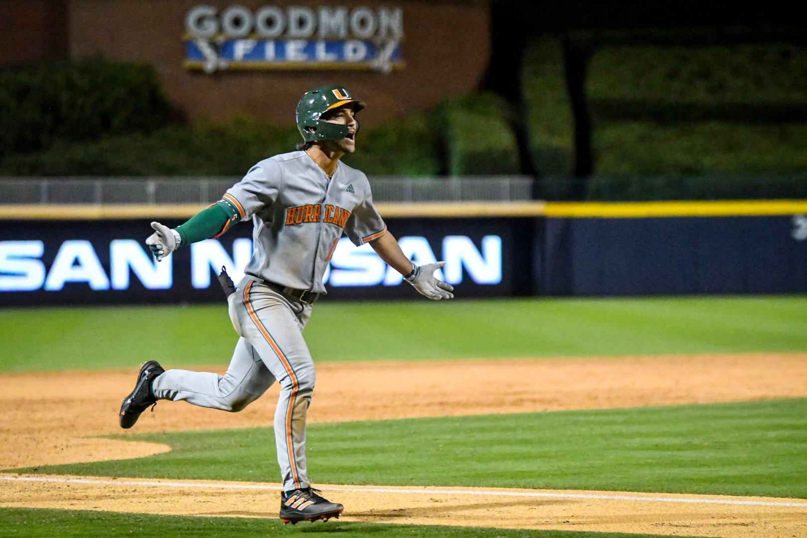 Pitelli's Nuke Sinks Duke in Series Opener