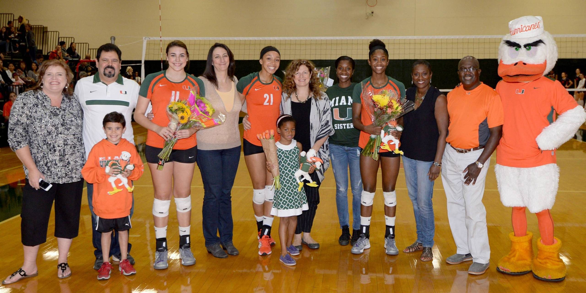@CanesVB Sweeps Syracuse on Senior Night