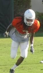 Offense Shines in First of Two Practices Monday