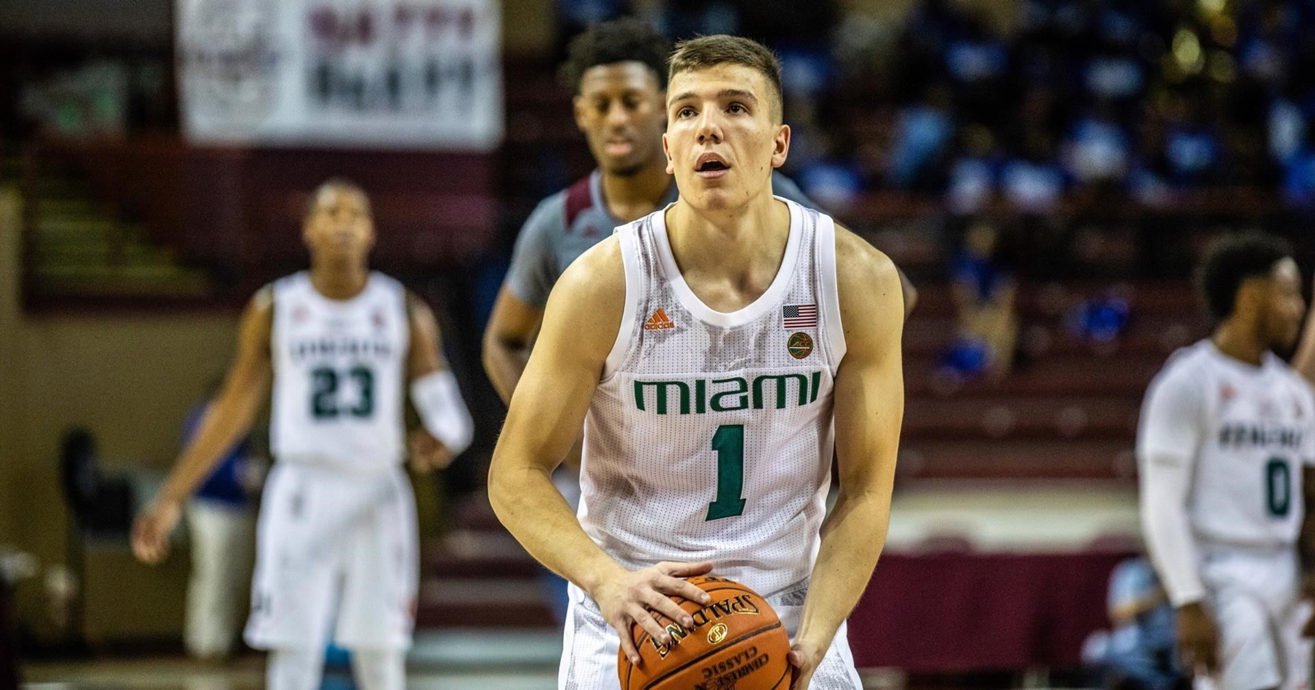 MBB Tops Missouri State, 74-70, to Begin Charleston Classic