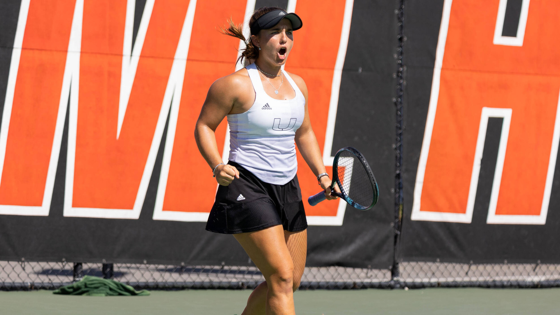 W. Tennis Logs 7-0 Sweep over FGCU