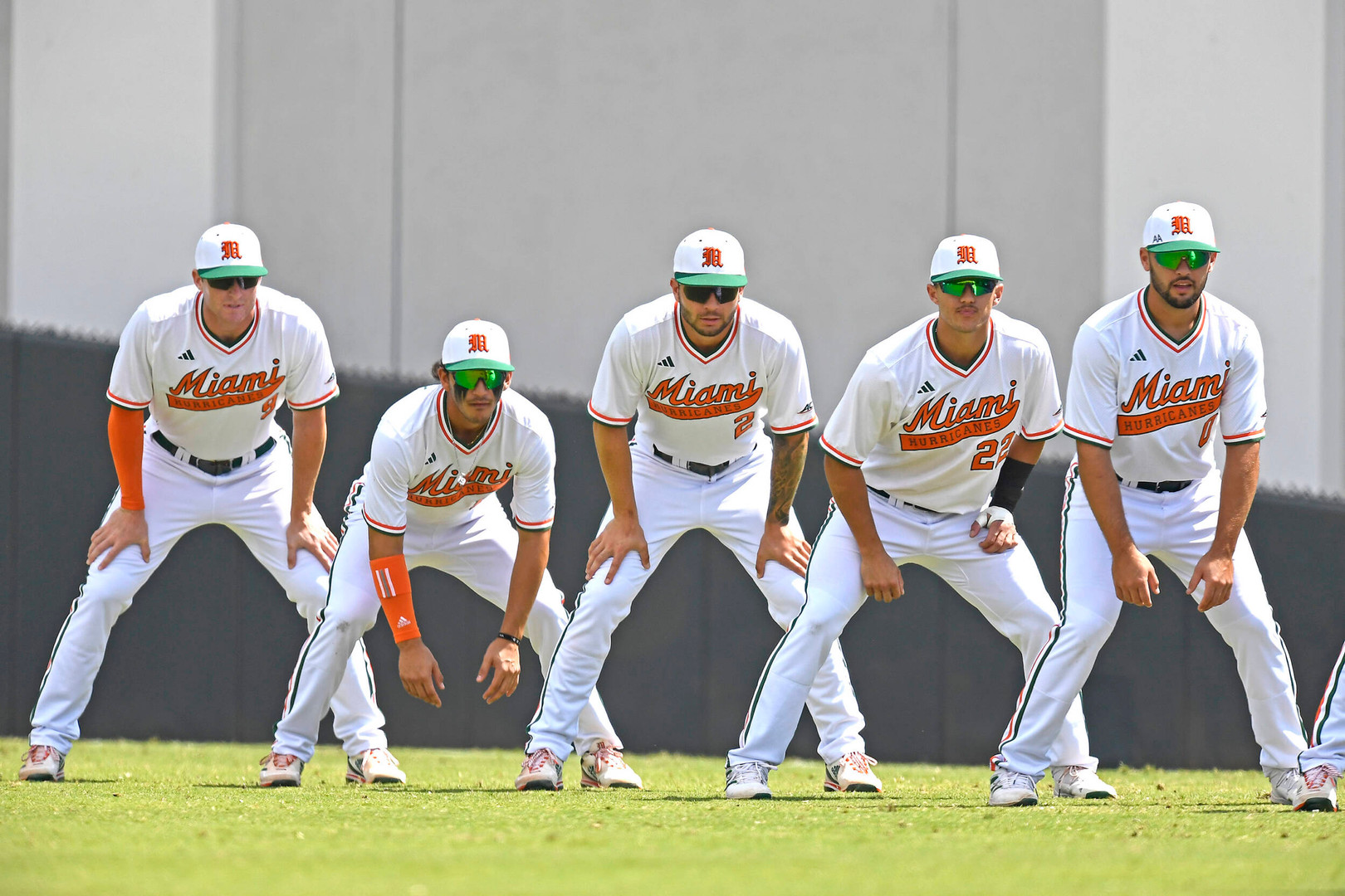 23rd-Ranked Hurricanes Host FIU for Backyard Battle