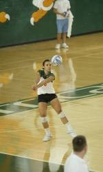 UM Falls As Loessberg Sets School Dig Mark