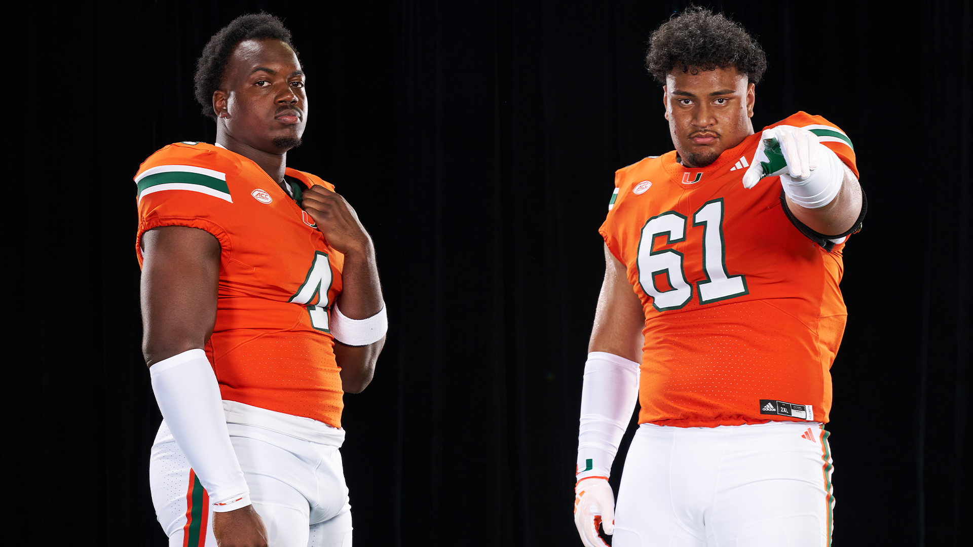 Bain, Mauigoa Named to Lombardi Award Watch List