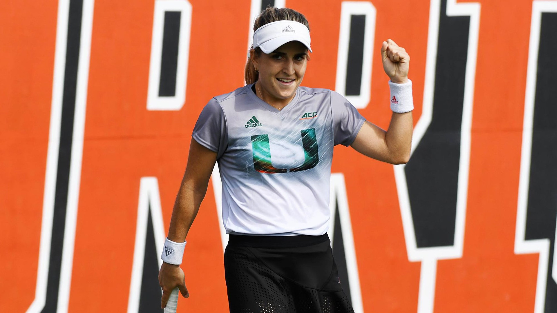 W. Tennis Concludes Dominant Weekend at Home