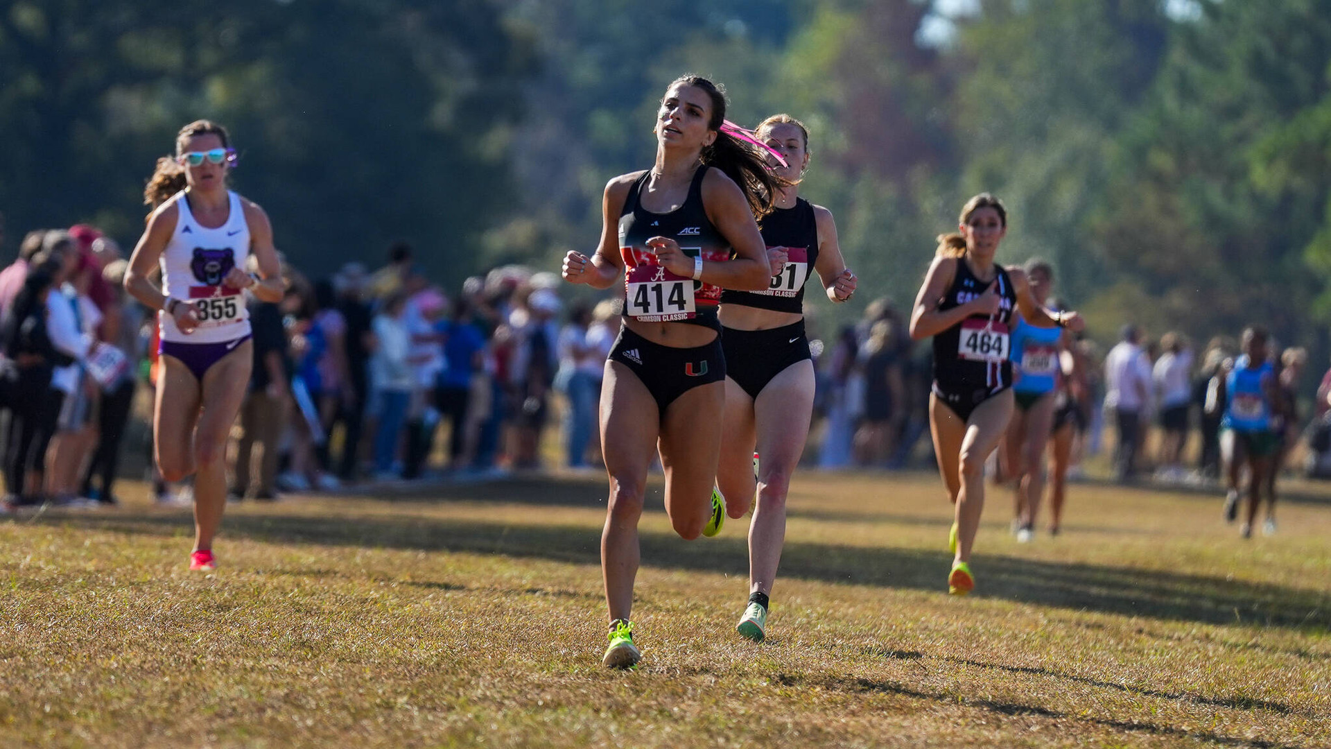 Scheier Leads Hurricanes at Crimson Classic