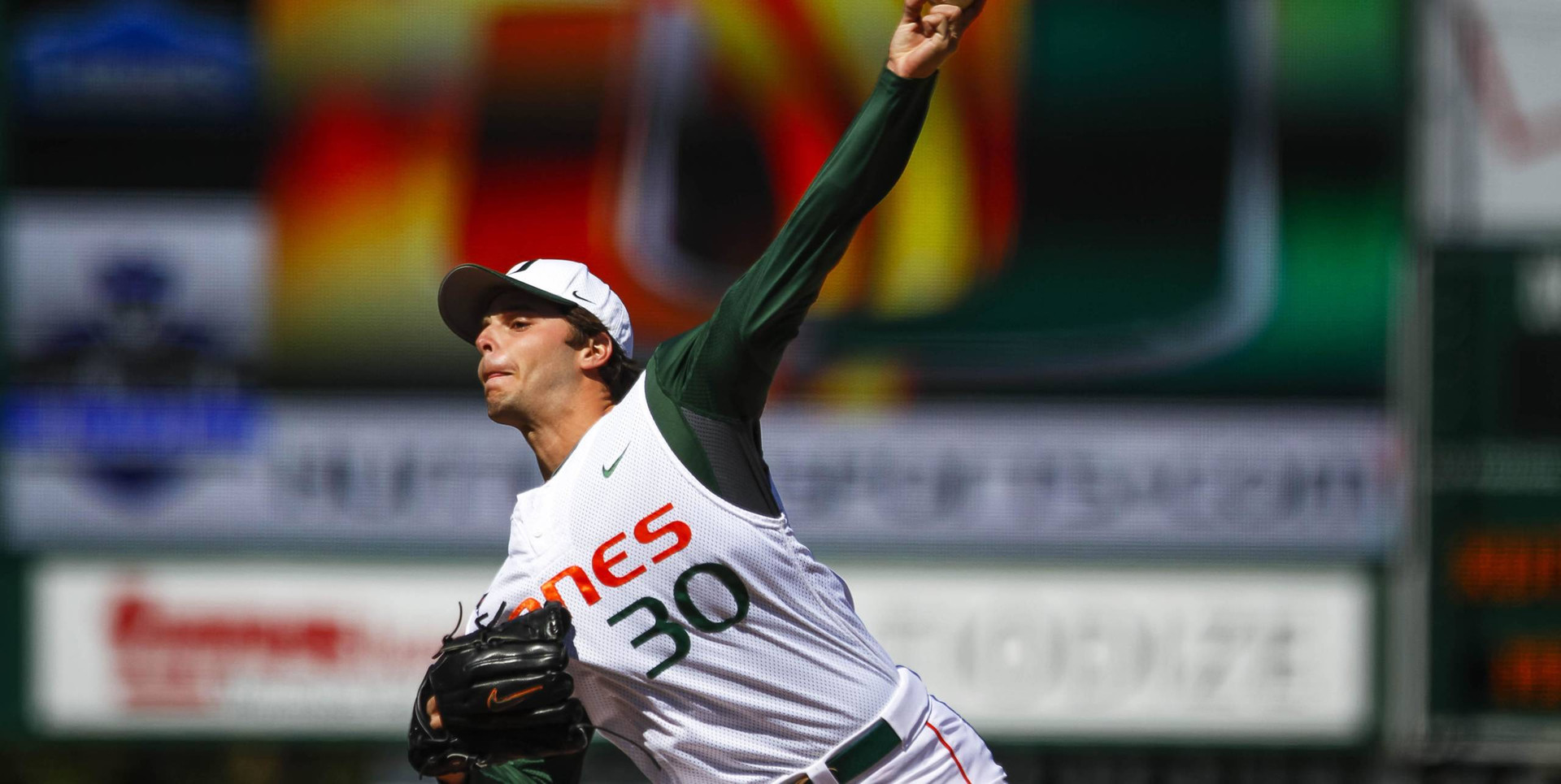 Suarez, Hurricanes Complete Series Sweep
