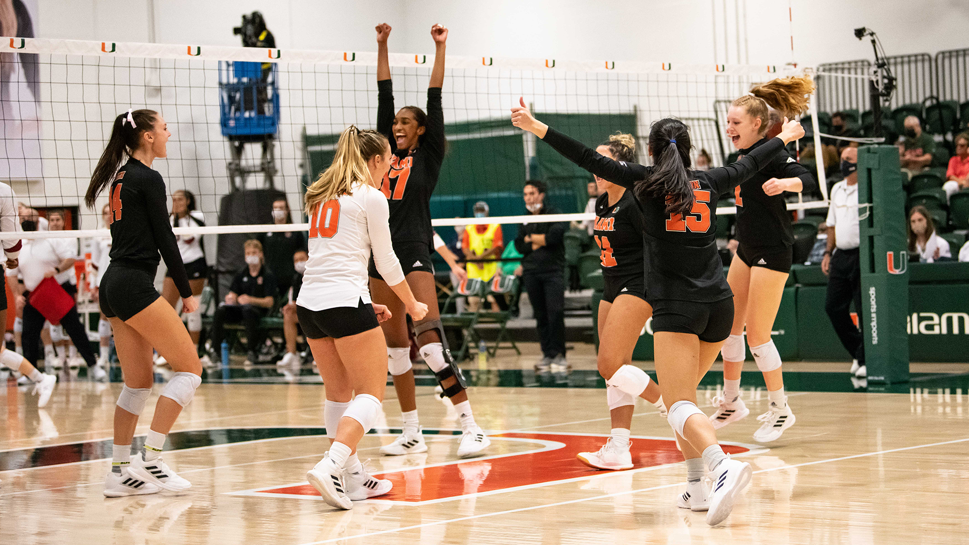 Miami Wins Five Set Marathon in Tallahassee