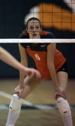 Hurricanes Fall to Terrapins, 3-1