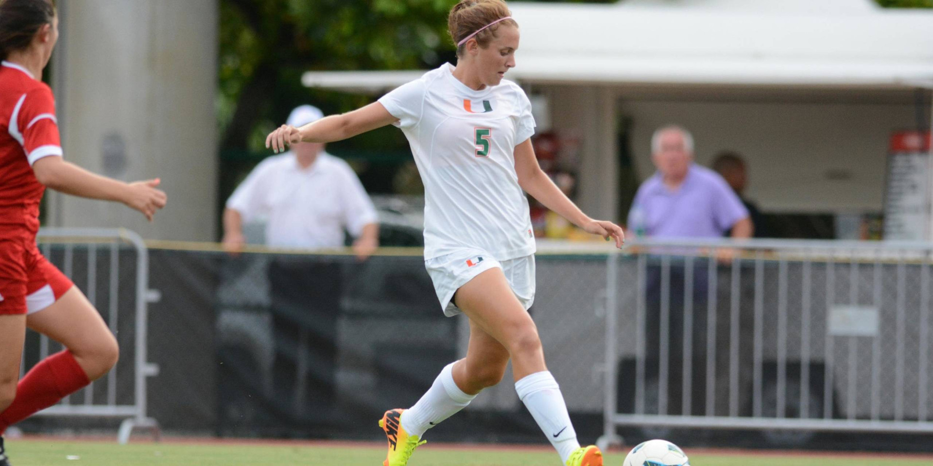 Soccer Battles Cardinals to 1-1 Draw
