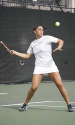 Hurricanes Fall to Gators in 4-3 Heartbreaker