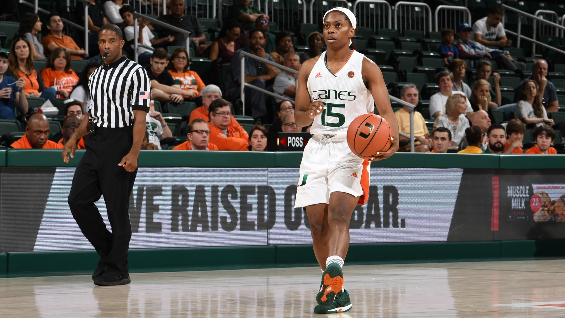WBB Faces UNO on Elementary School Day