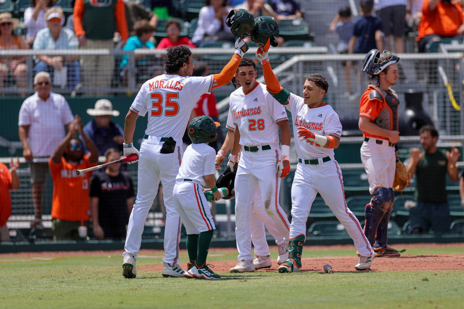 Eighth-ranked Hurricanes Sweep No. 3 Virginia