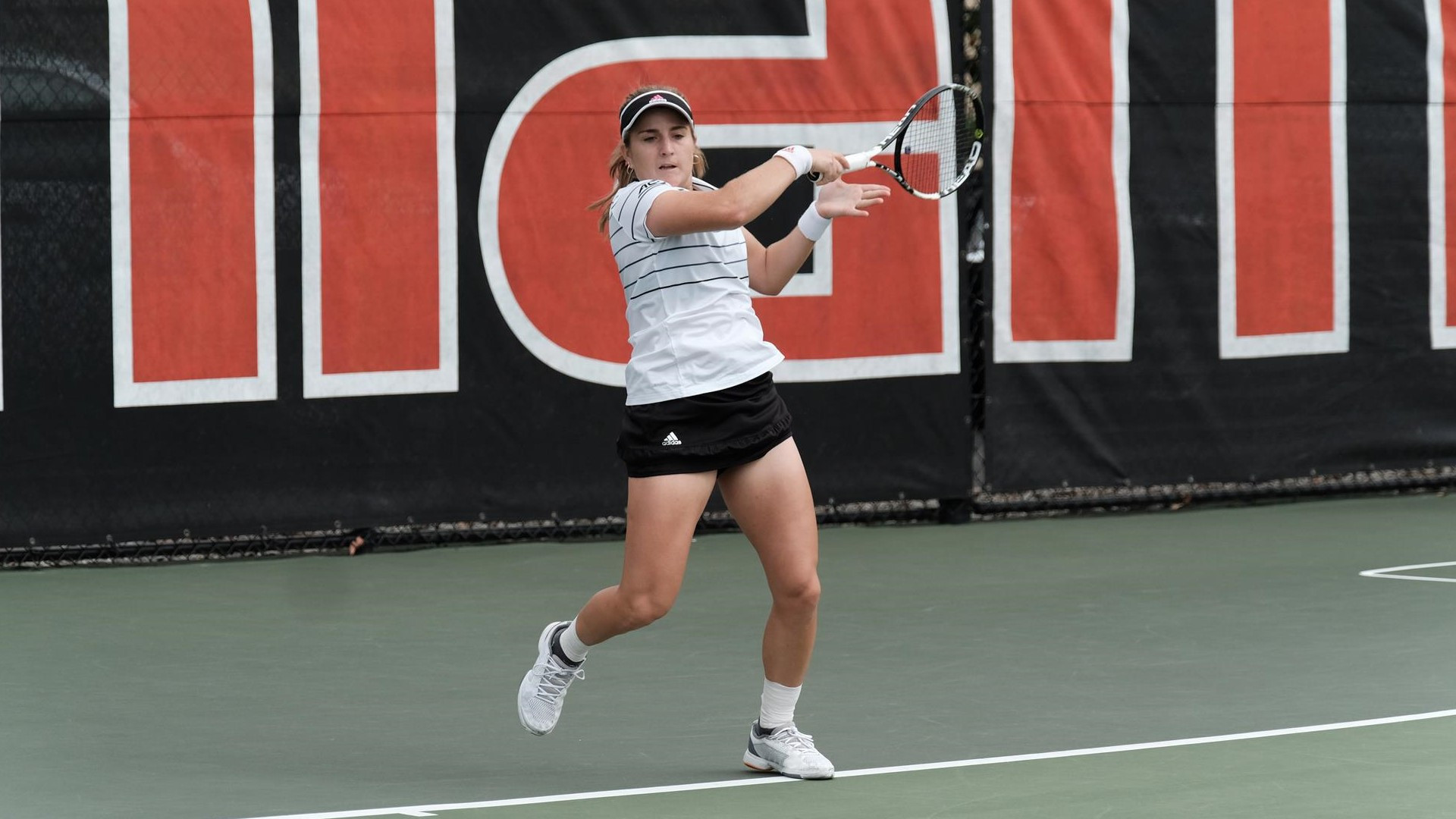 Rain Disrupts First Day of Miami Fall Invite