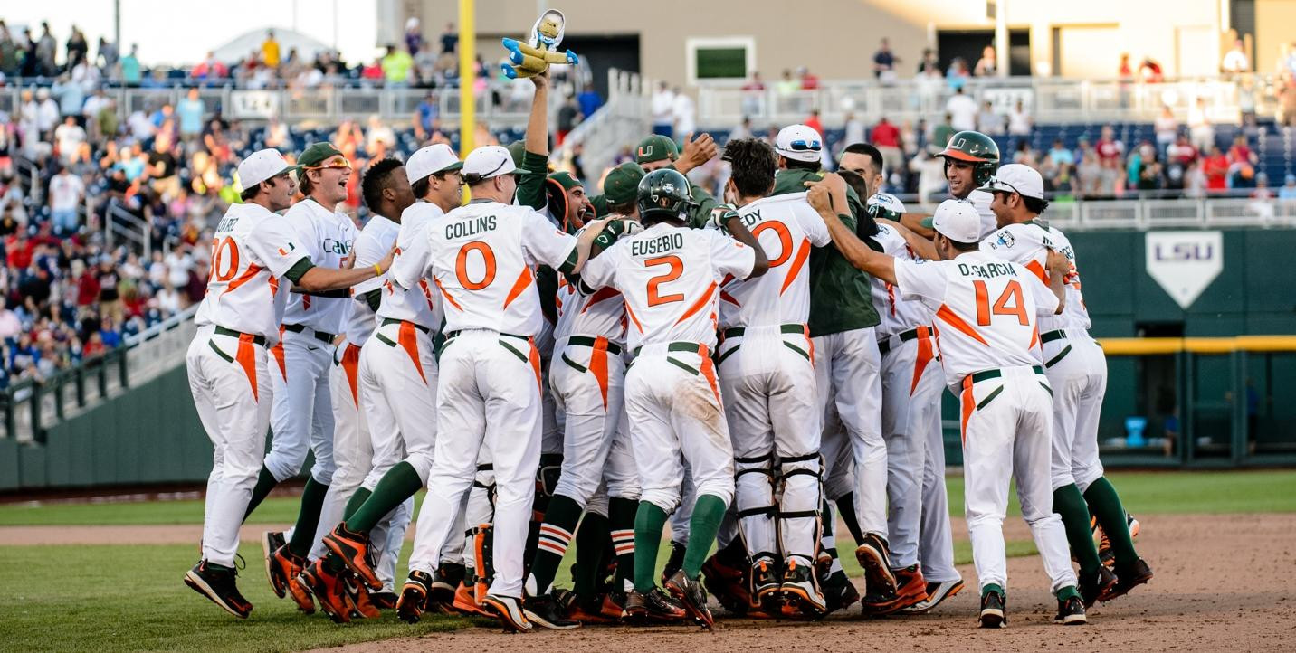 WALK-OFF! Heyward Leads Miami to 4-3 CWS Win