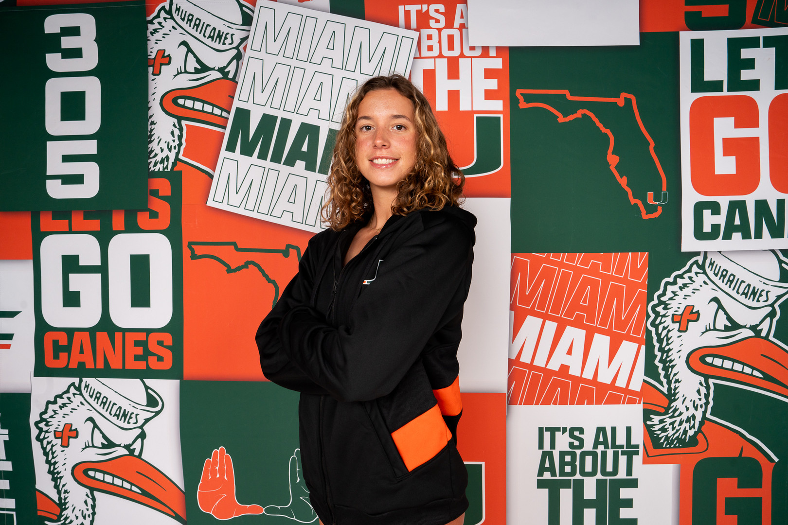Swimming Captures Midseason Win at SMU Invite